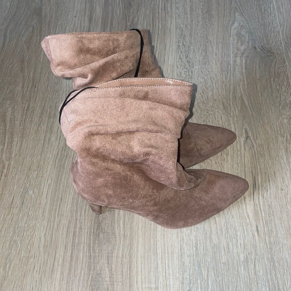 MAUVE TAUPE ANKLE BOOTIE​